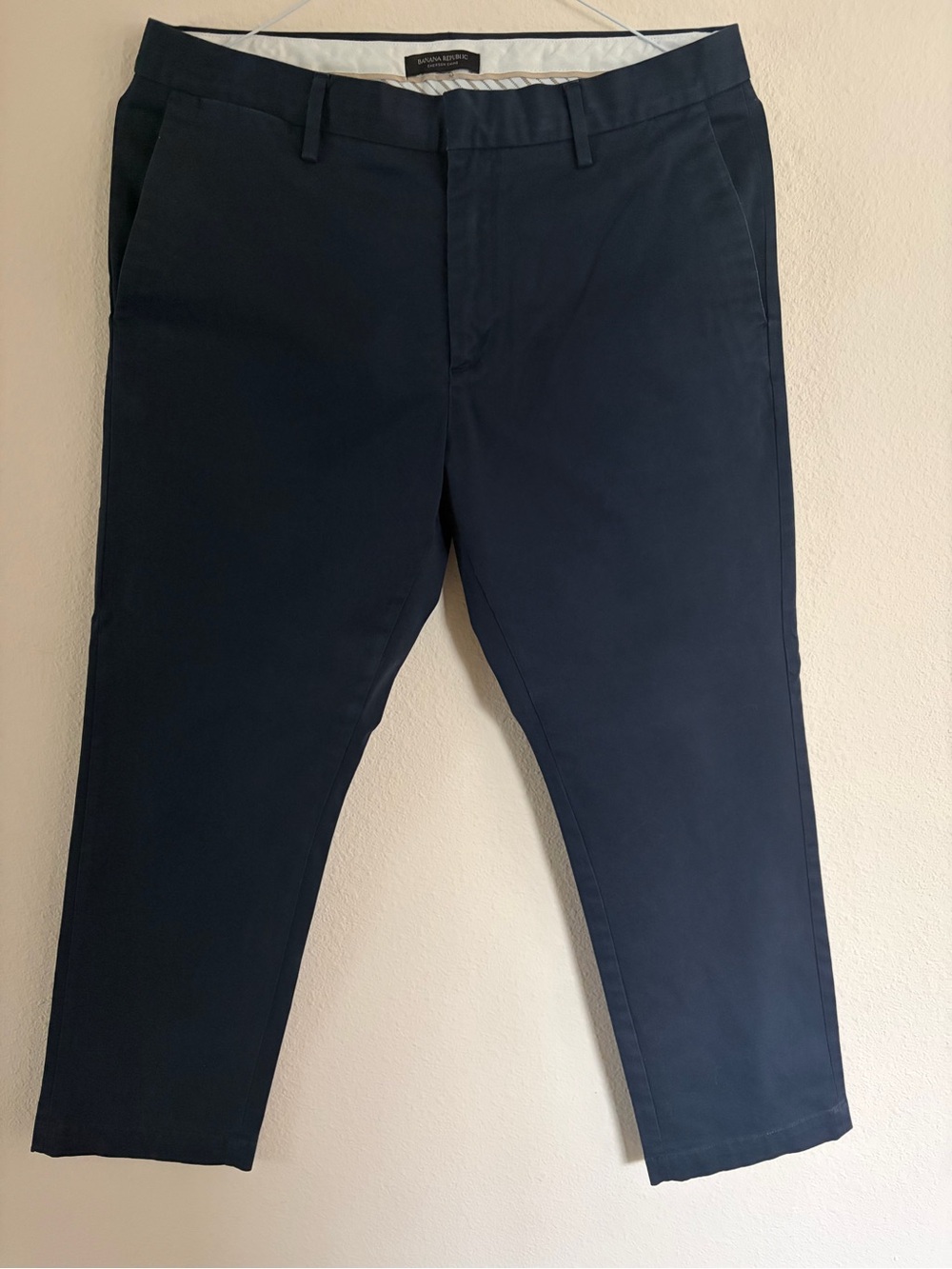 Banana Republic Men’s Emerson Rapid Movement Chino in Navy Blue 34x30